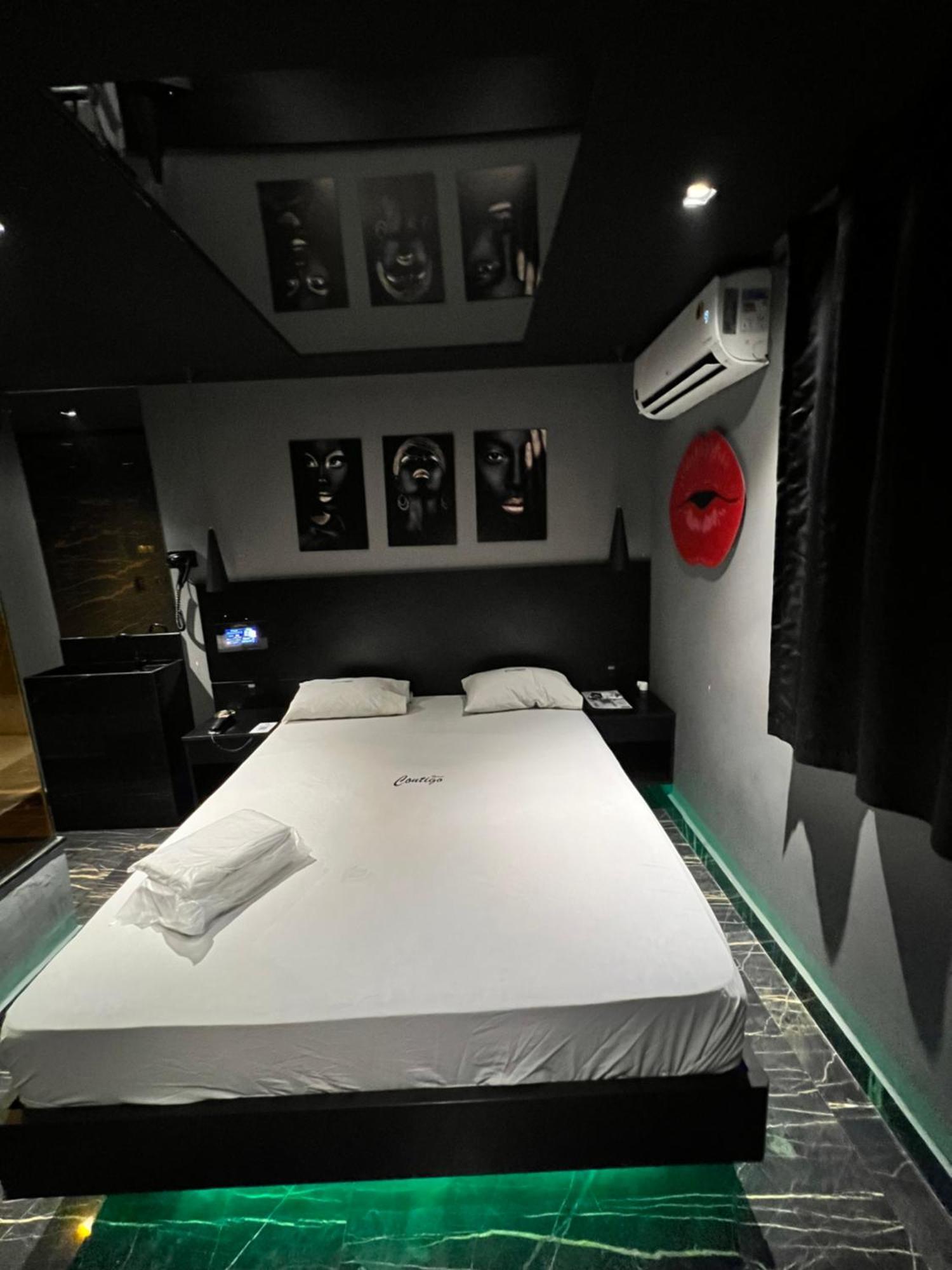 Motel Contigo Гуарульюс Экстерьер фото